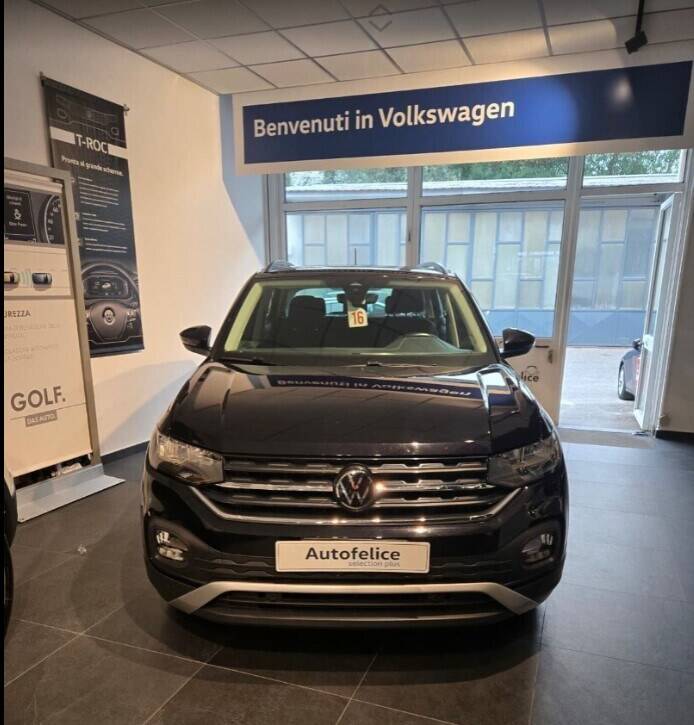 VOLKSWAGEN T-Cross